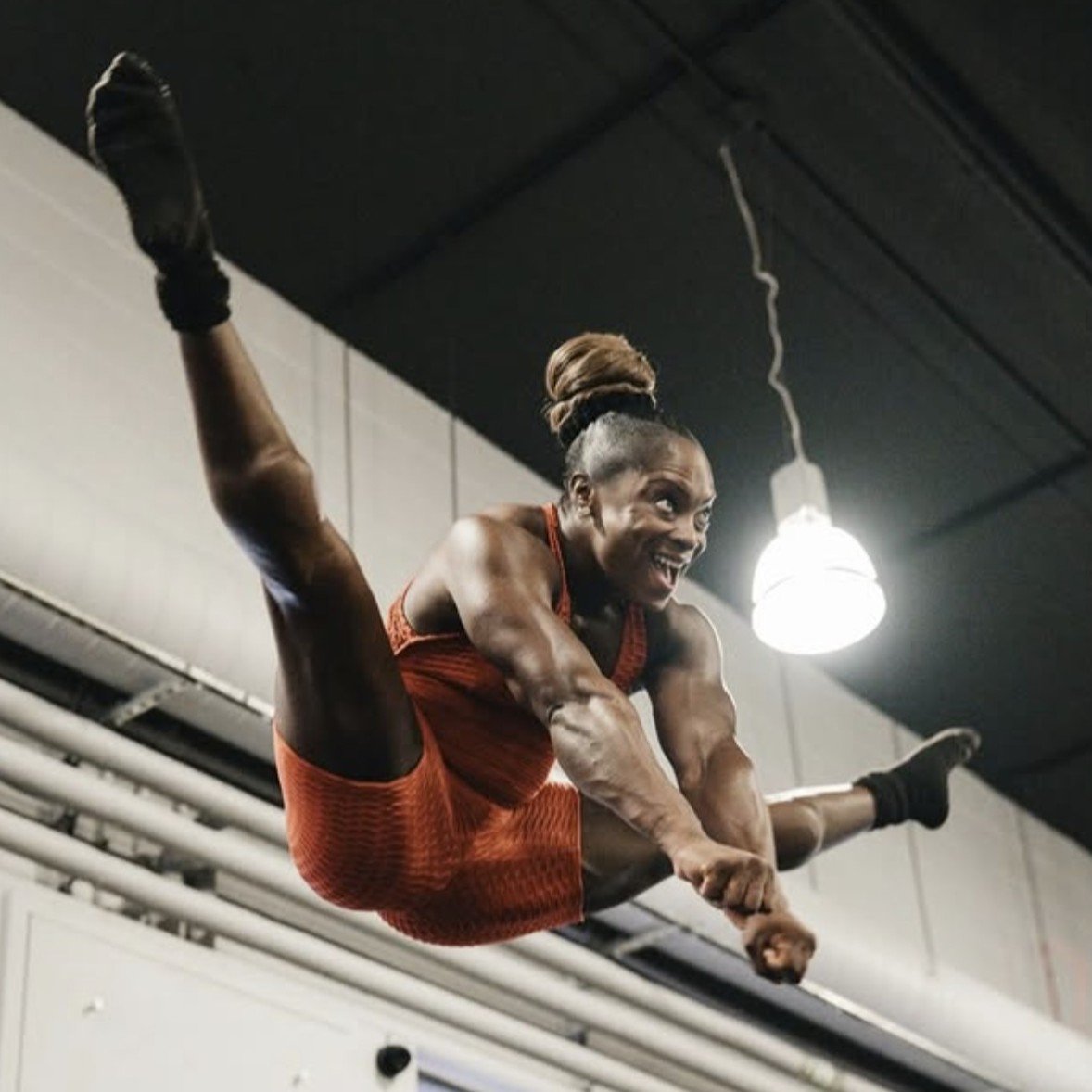 Shelly Jumping
